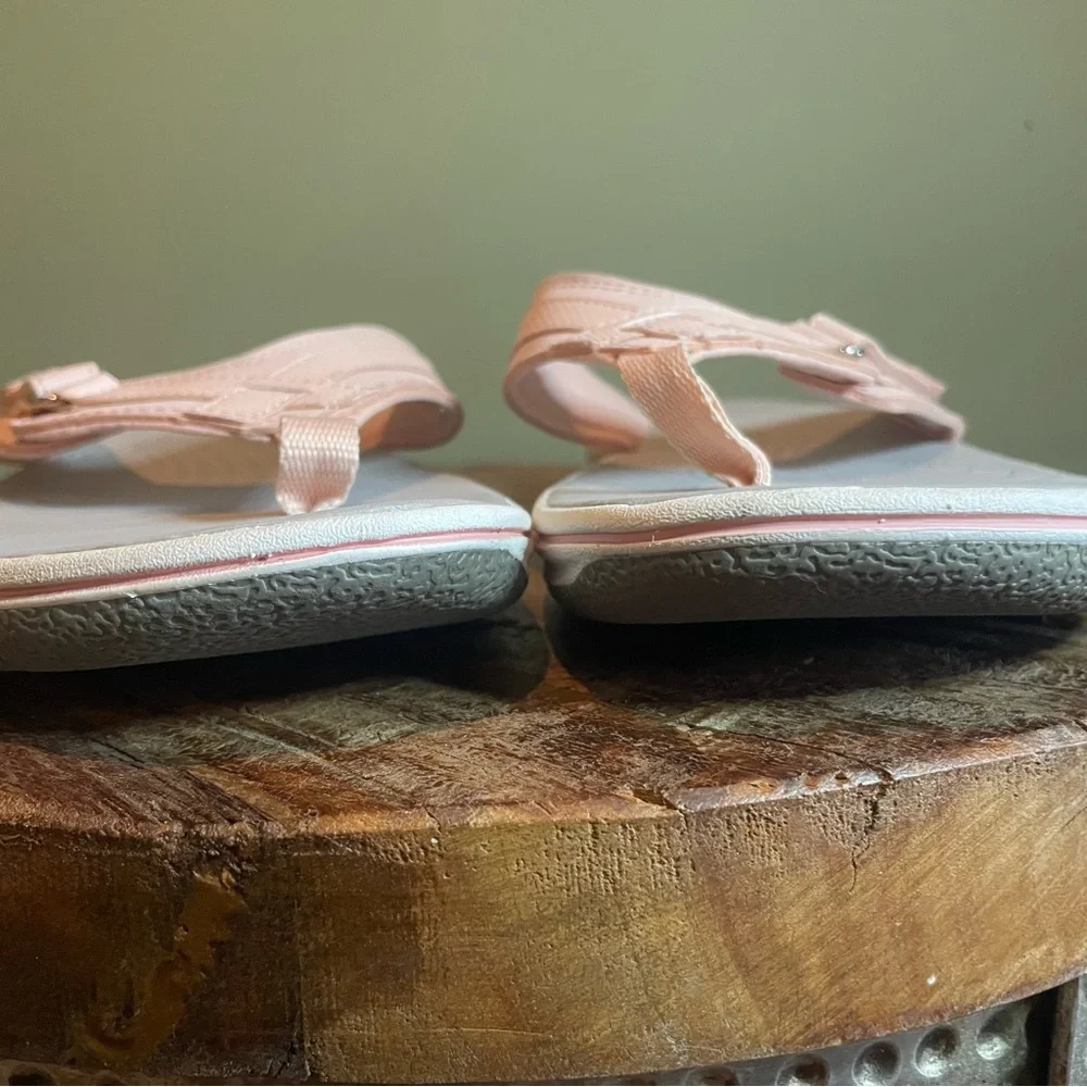 Cloudsteppers by Clarks Cushion Soft LIGHT PINK Flip Flop Size 11 M - Picture 5 of 14